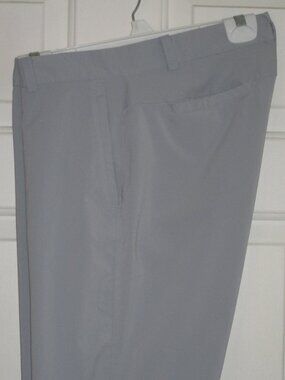 Nike Golf Dri-Fit Mens Gray Lightweight Golf Pant - Size 33W* x 32L Slim Fit